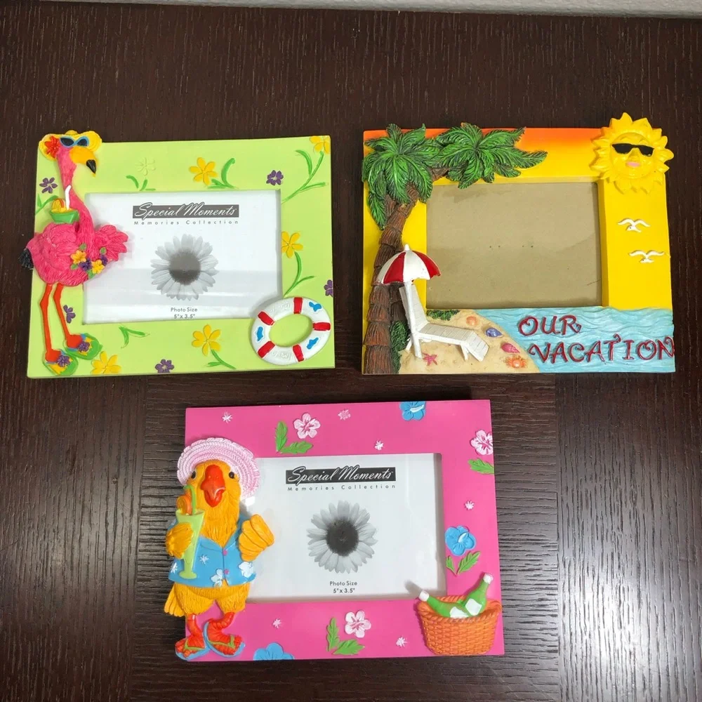 Bundle of 3 Resin Colorful 3D Art Vacation Picture Frames